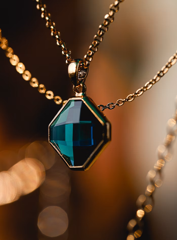 18K Yellow Gold Diamond Pendant